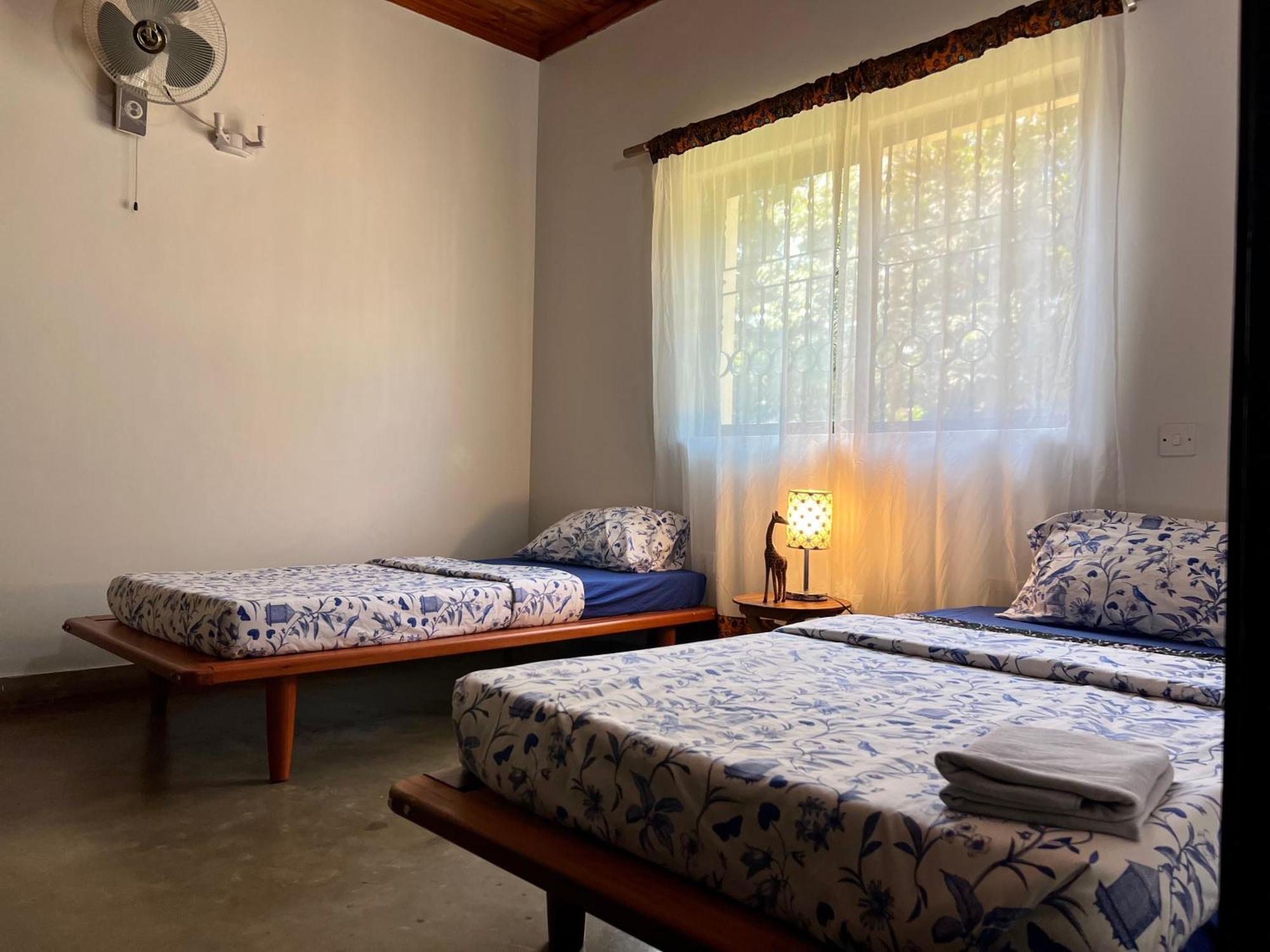 Bed and Breakfast Walk With Us Africa à Moshi Extérieur photo