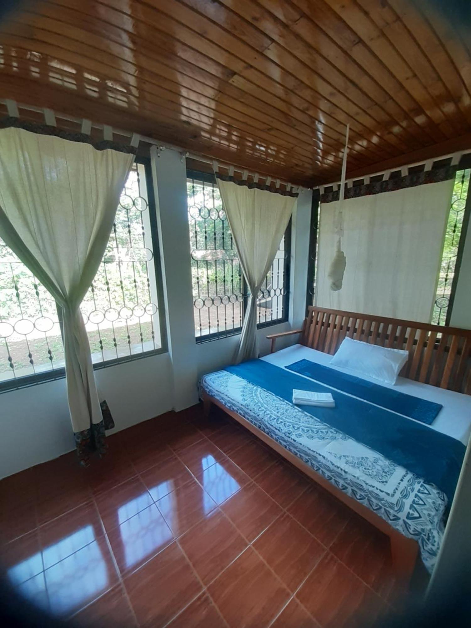 Bed and Breakfast Walk With Us Africa à Moshi Chambre photo