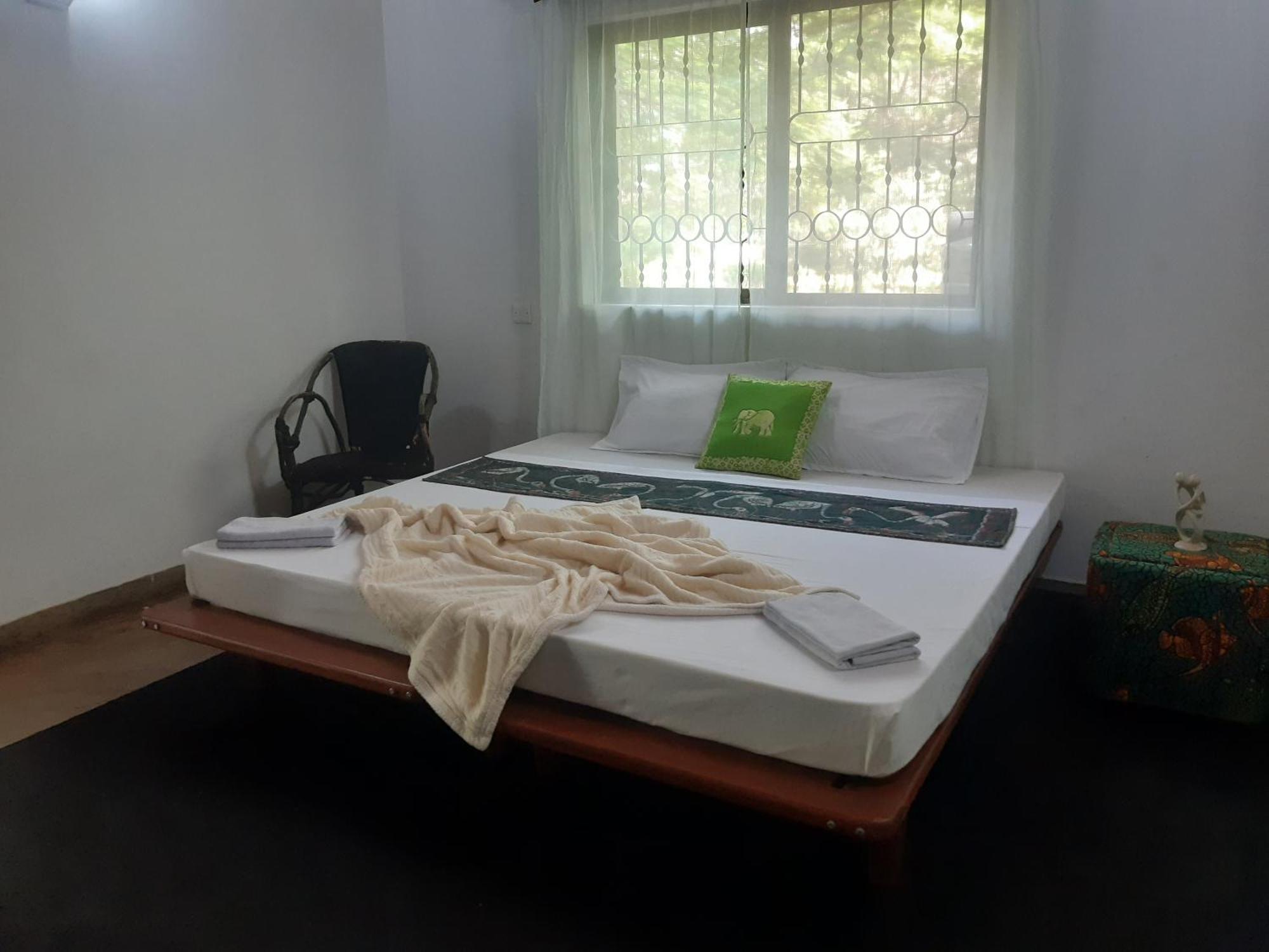 Bed and Breakfast Walk With Us Africa à Moshi Chambre photo